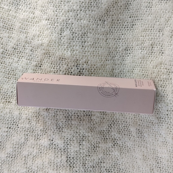 Wander Beauty Nude Illusion Liquid Foundation in Rich Deep, 30ml/1.01fl oz - Picture 10 of 11